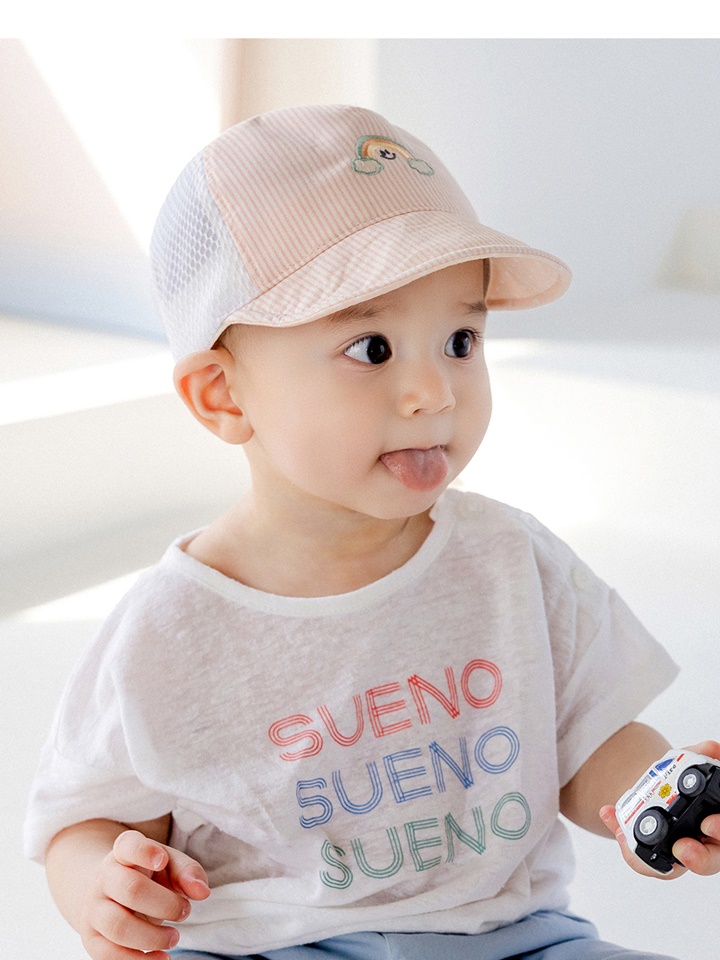 Moment Baby Cap