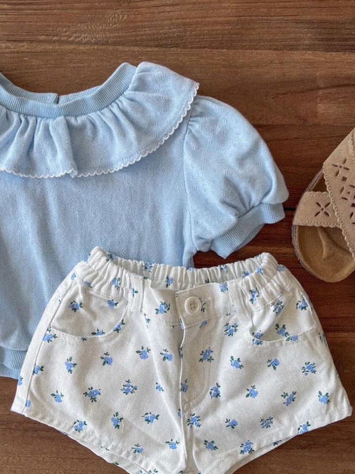 Pretty Tee