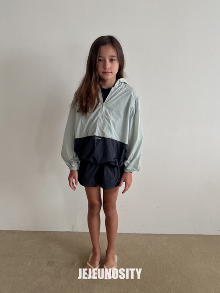 Mari Anorak