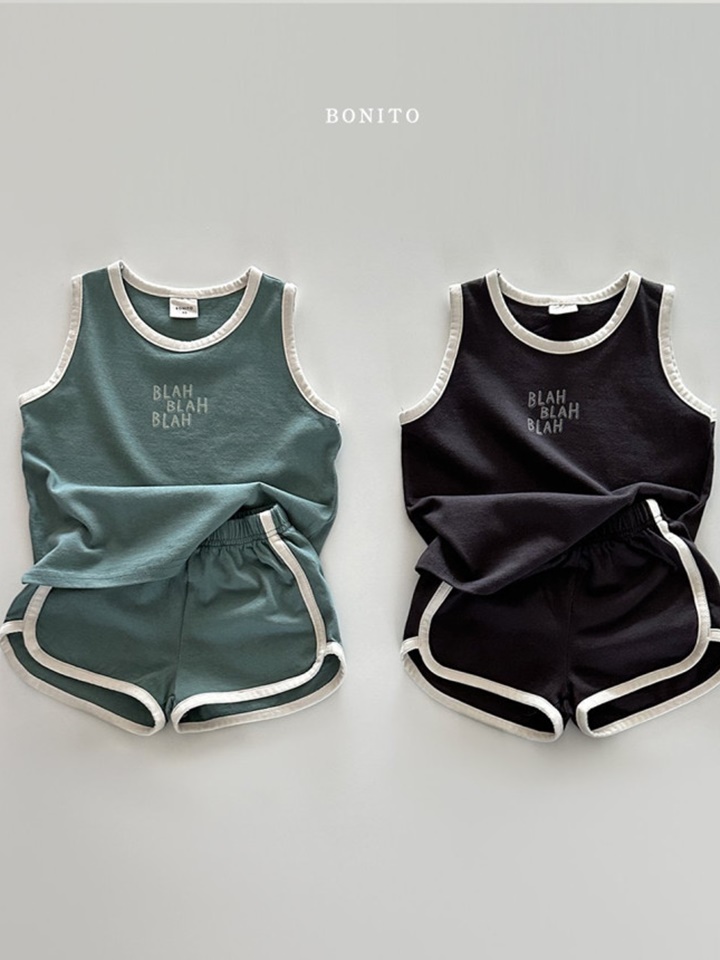 Blah Blah Sleeveless Top Bottom Set