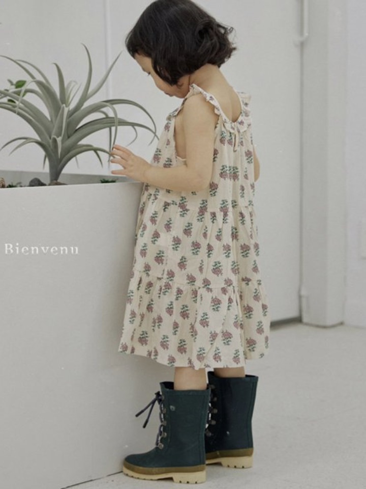 Sleeveles Frill Kan Kan One-Piece