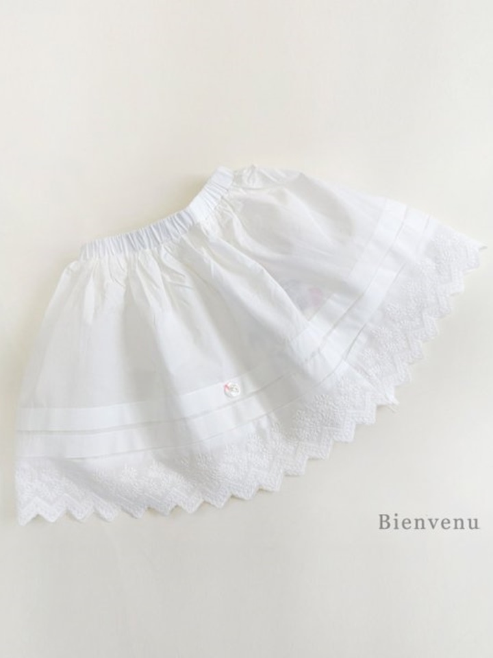C Lace Mini Skirt