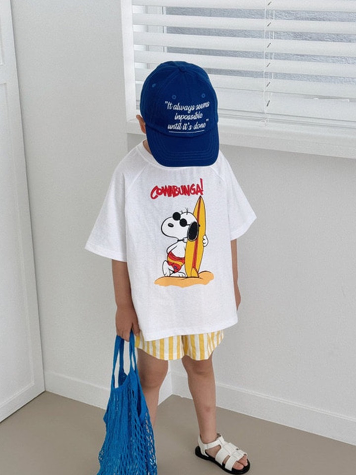 Raglen Cartoon Tee