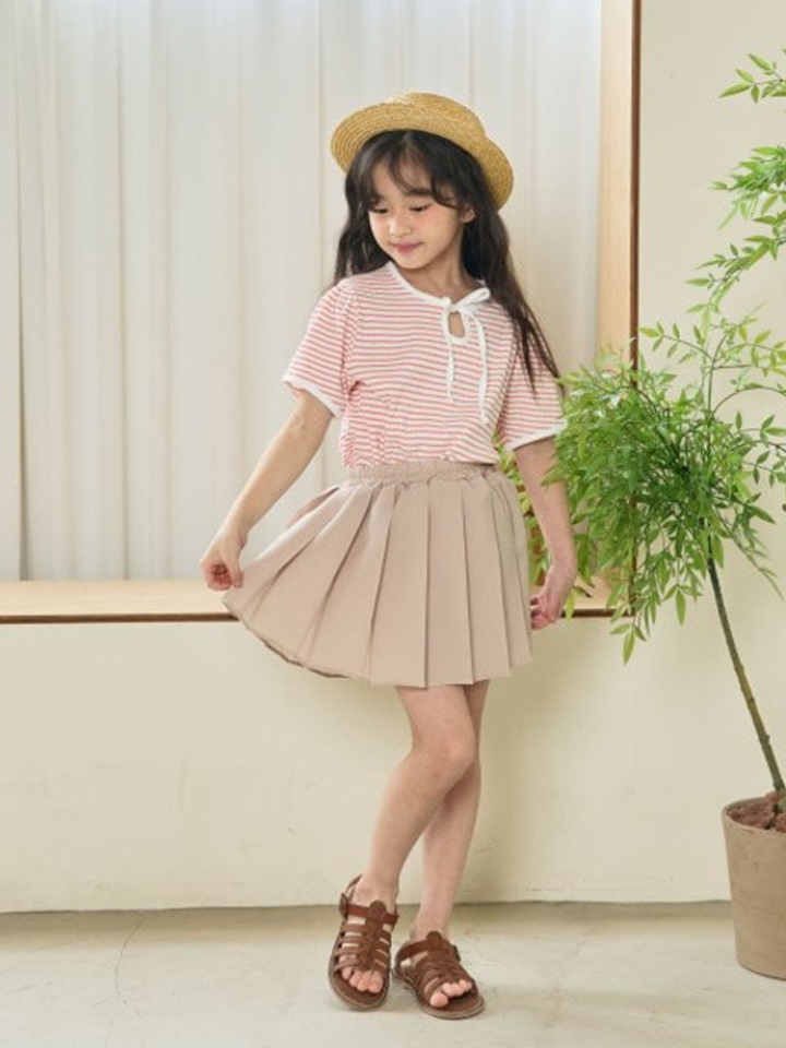 Pleats Skirt