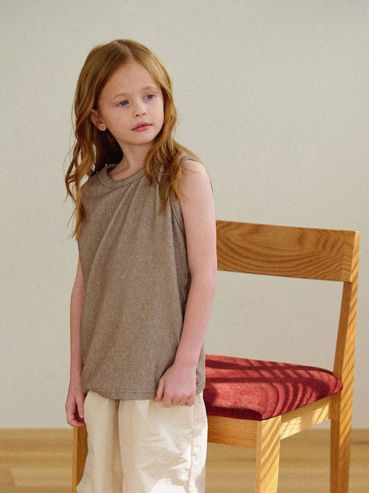 Rib Sleeveless Tee