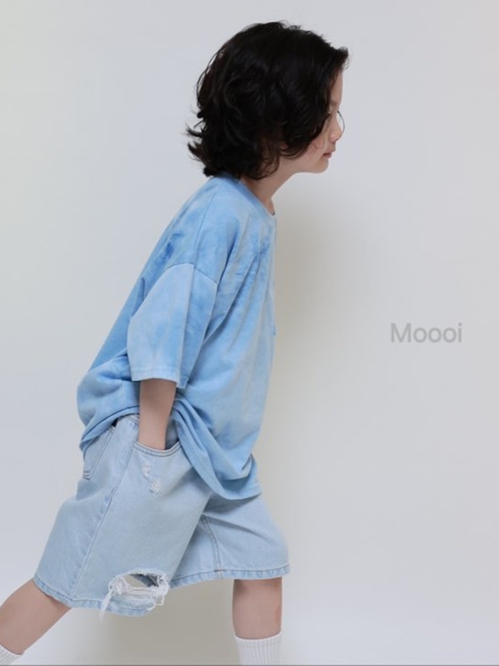 Water Paint Pocket Embroidery Tee
