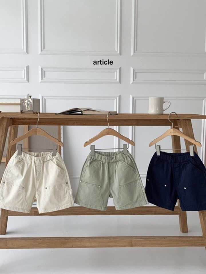 Unique Rivet Shorts