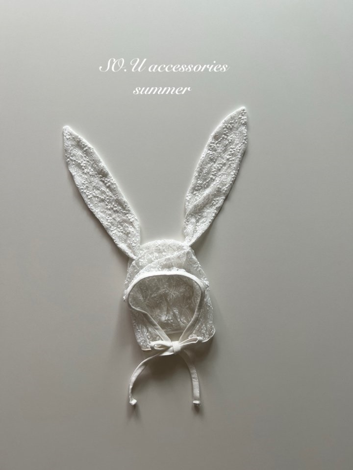 Rabbit Lace Bonnet