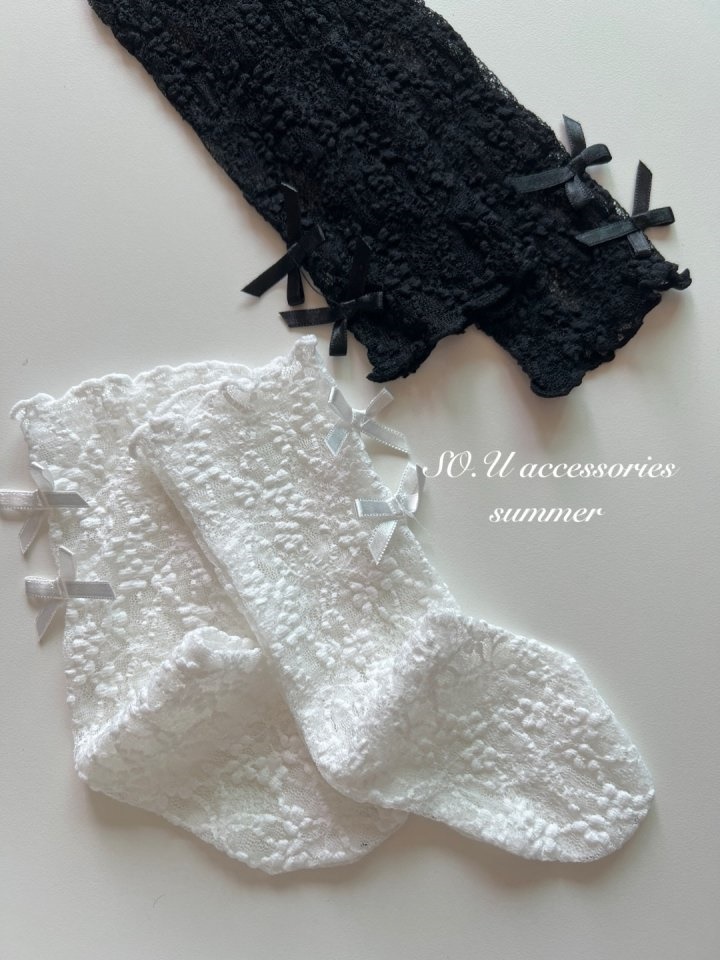 Lace Ribbon Knee Socks