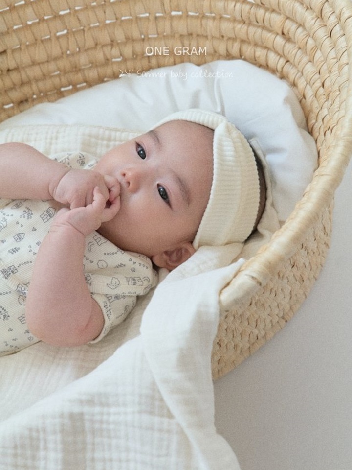 Helen Body Suit & House Bonnet