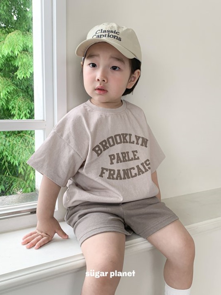 Brooklin Pig Tee