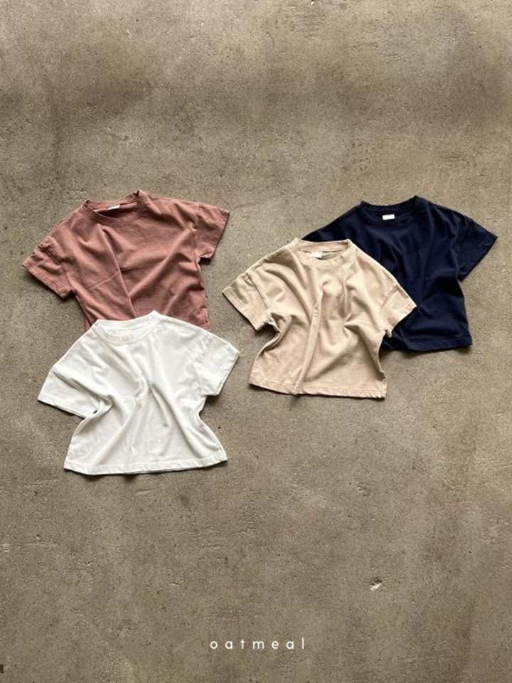 Daily Round Tee