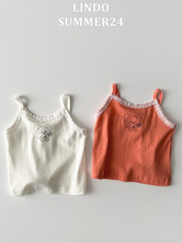 Eyelet Rabbit Sleeveless Tee