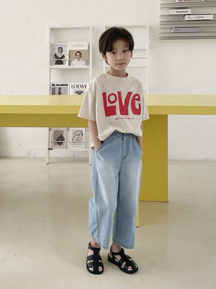 Curved Denim Pants
