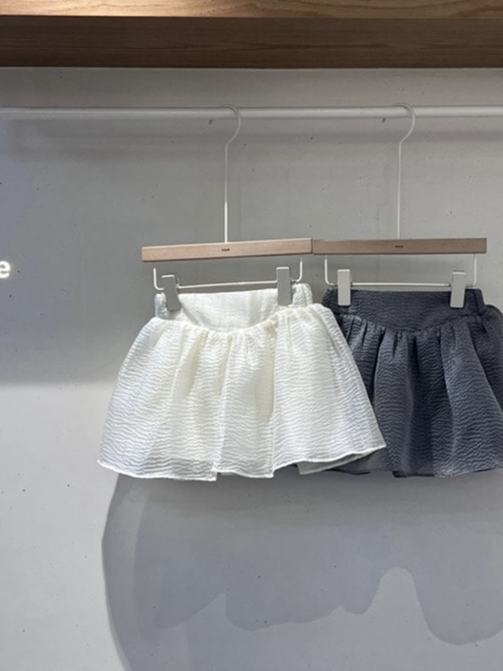 Embosha Skirt