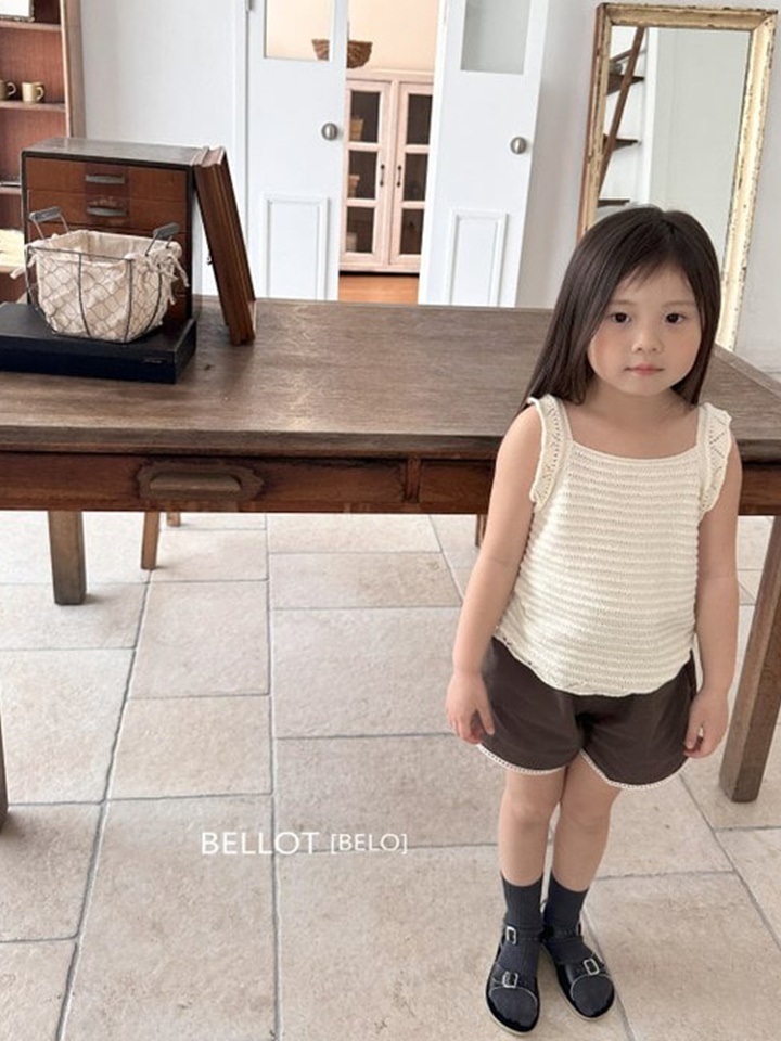 Basil Sleeveless Tee
