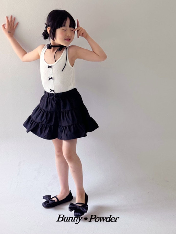Kazuha Sleeveless Tee