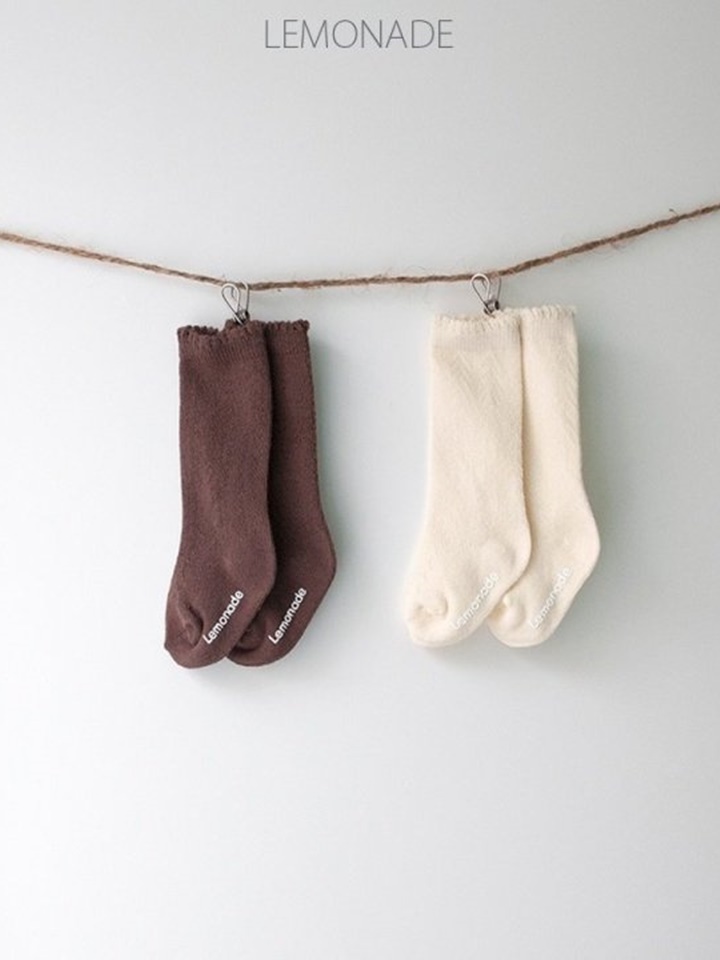 Eyelet Socks