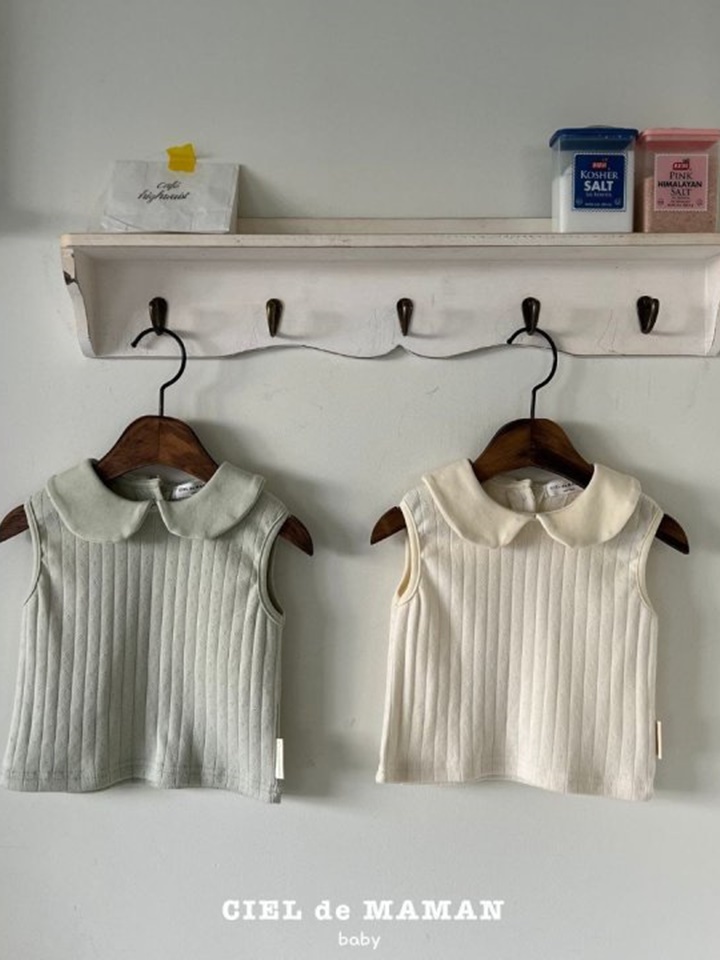 Round Collar Sleevelss Tee