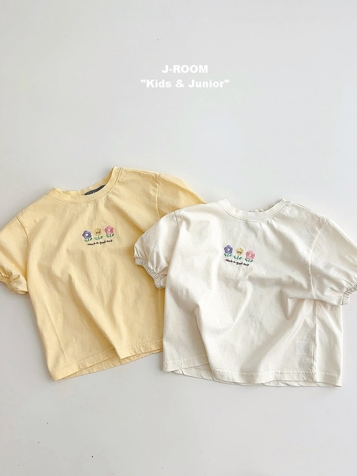 Embroidery Shirring Tee