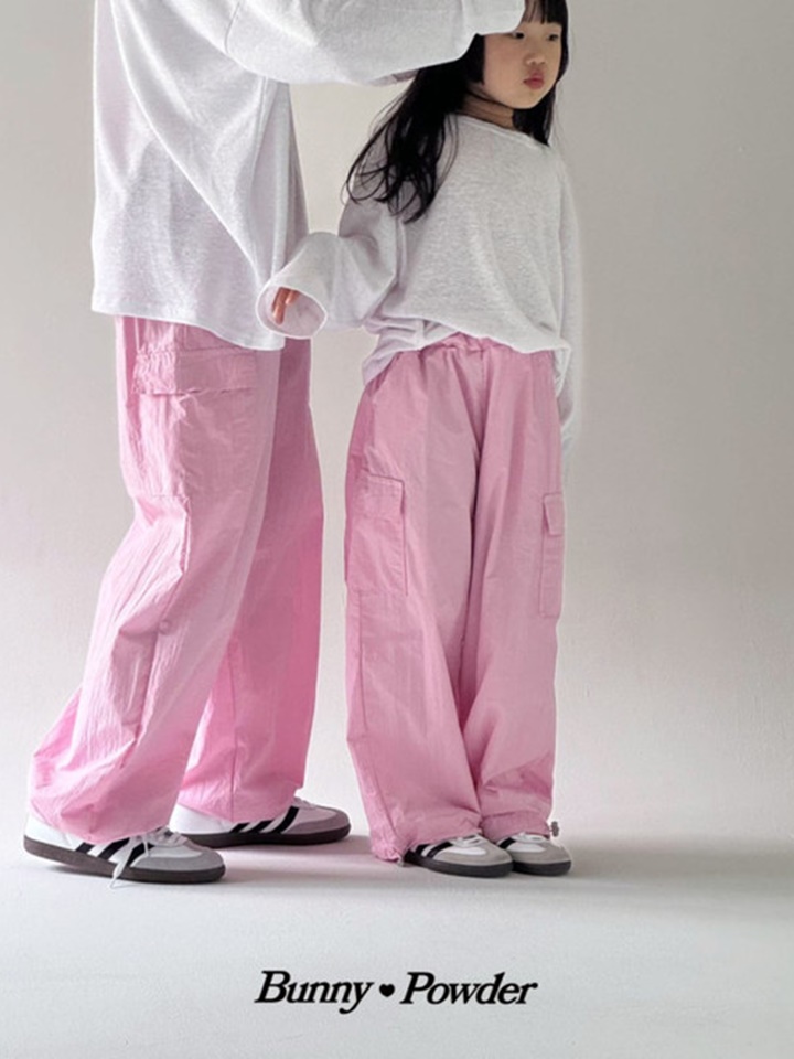 Easy Cargo Pants With Mom