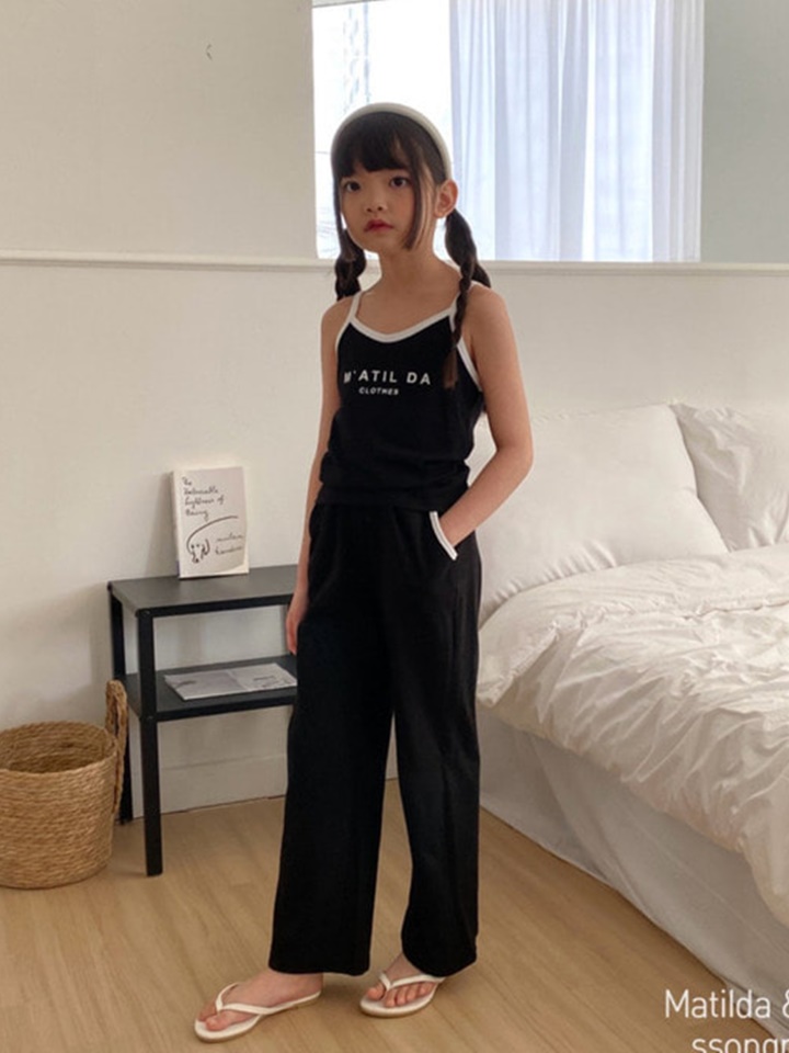 Matilda Piping Sleeveless Top Bottom Set