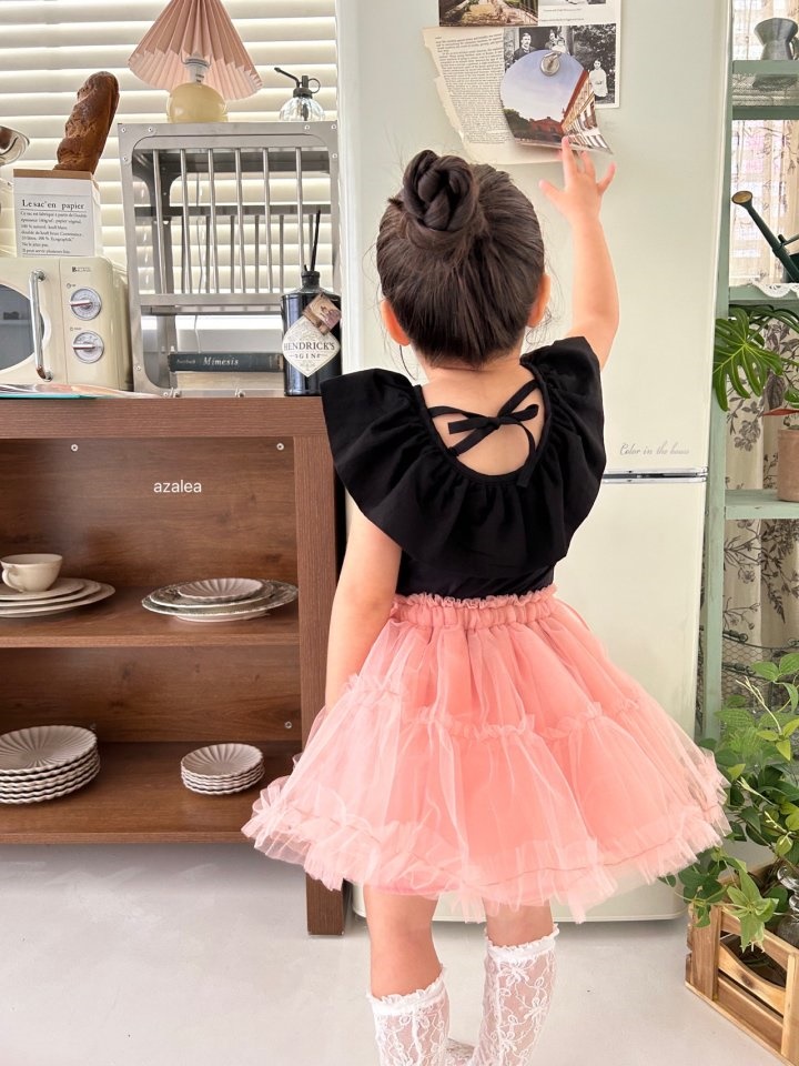 Big Frill Sleeveless Tee