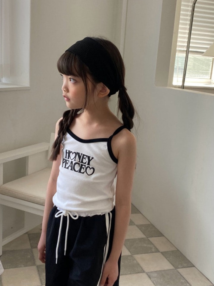 Honey Color Crop Sleeveless Tee