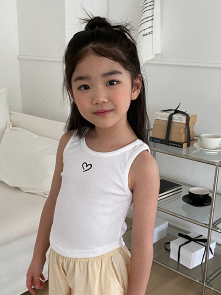Heart Rib Sleevelss Tee
