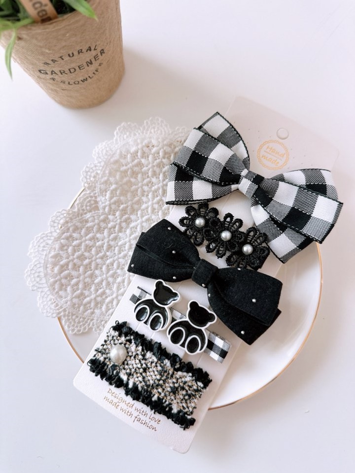 Blck Check Hair Pin Set