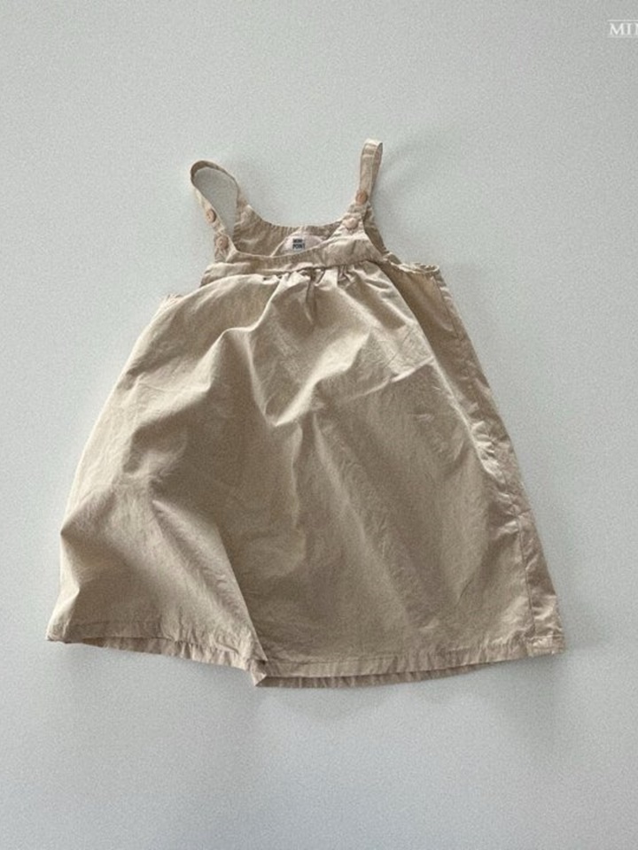 C Button One-Piece