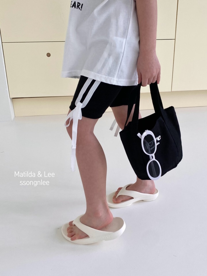 Two Line Ribbon Short Leggings