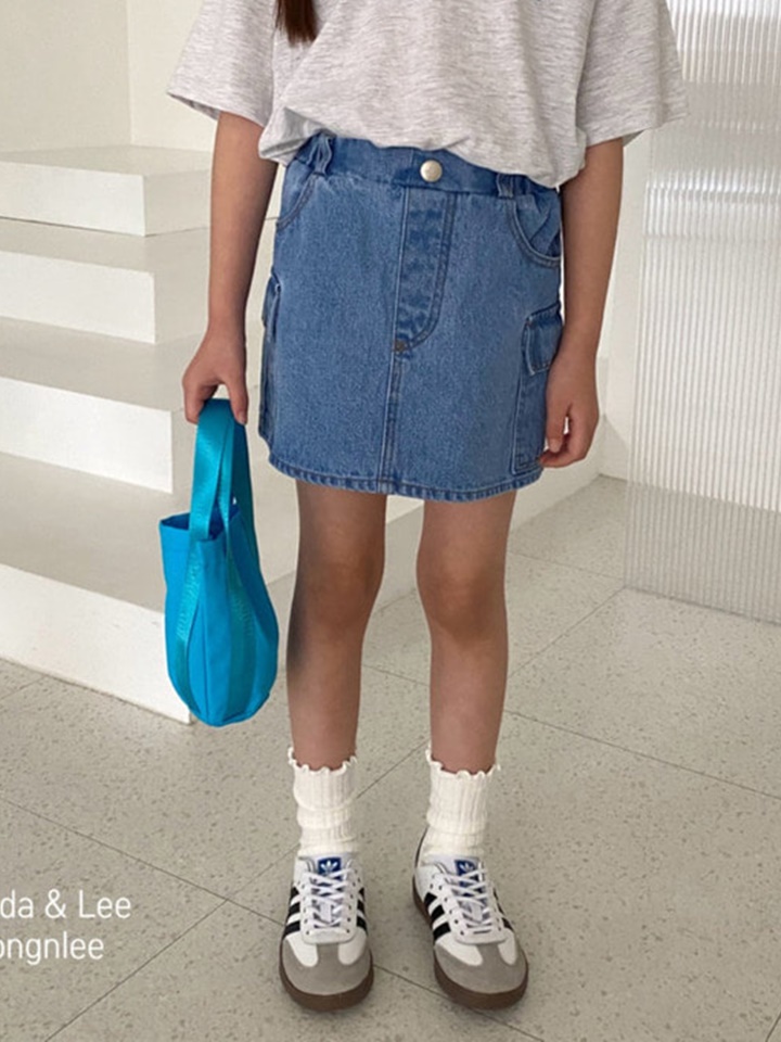 Cargo Denim Skirt