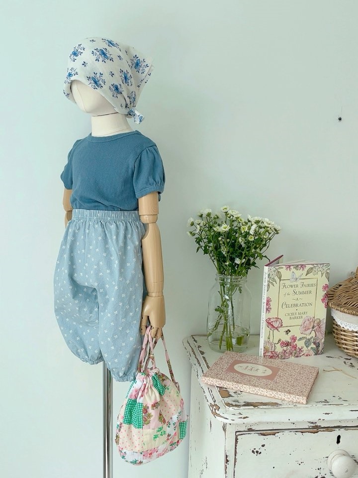 BB Flower Cropped Shorts