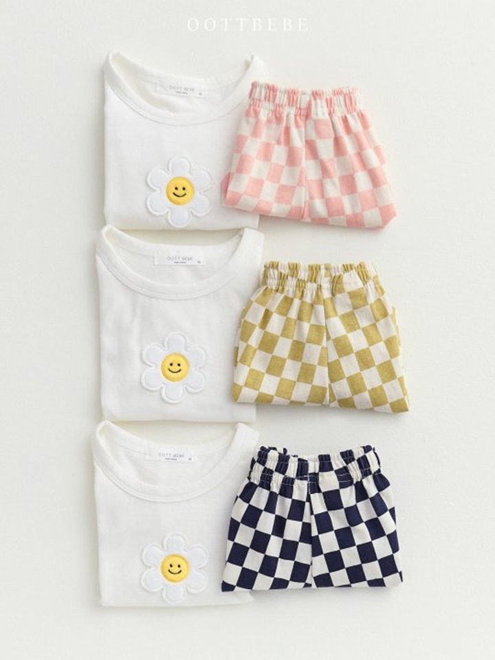 Smile Daisy Top Bottom Set