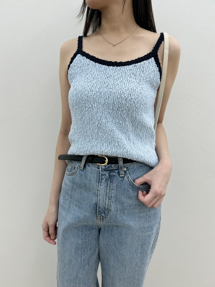 Sleeveless Vest