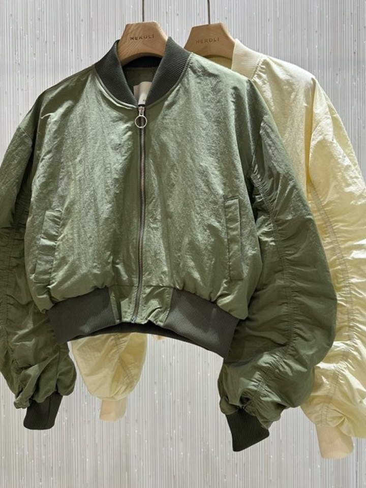 H River Bomber