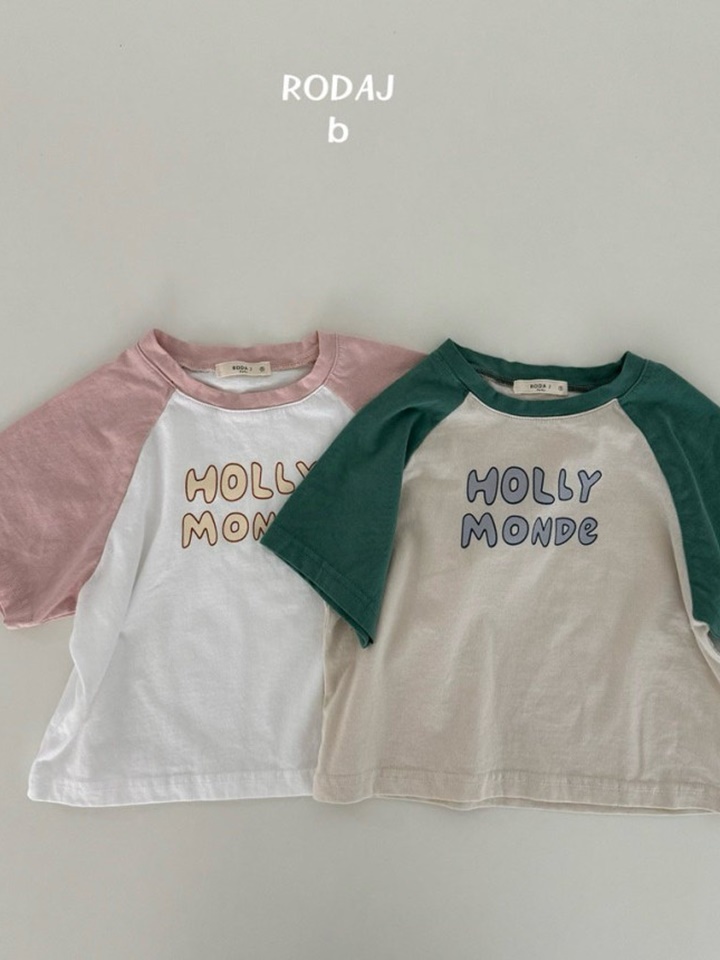 Holly Raglan Tee