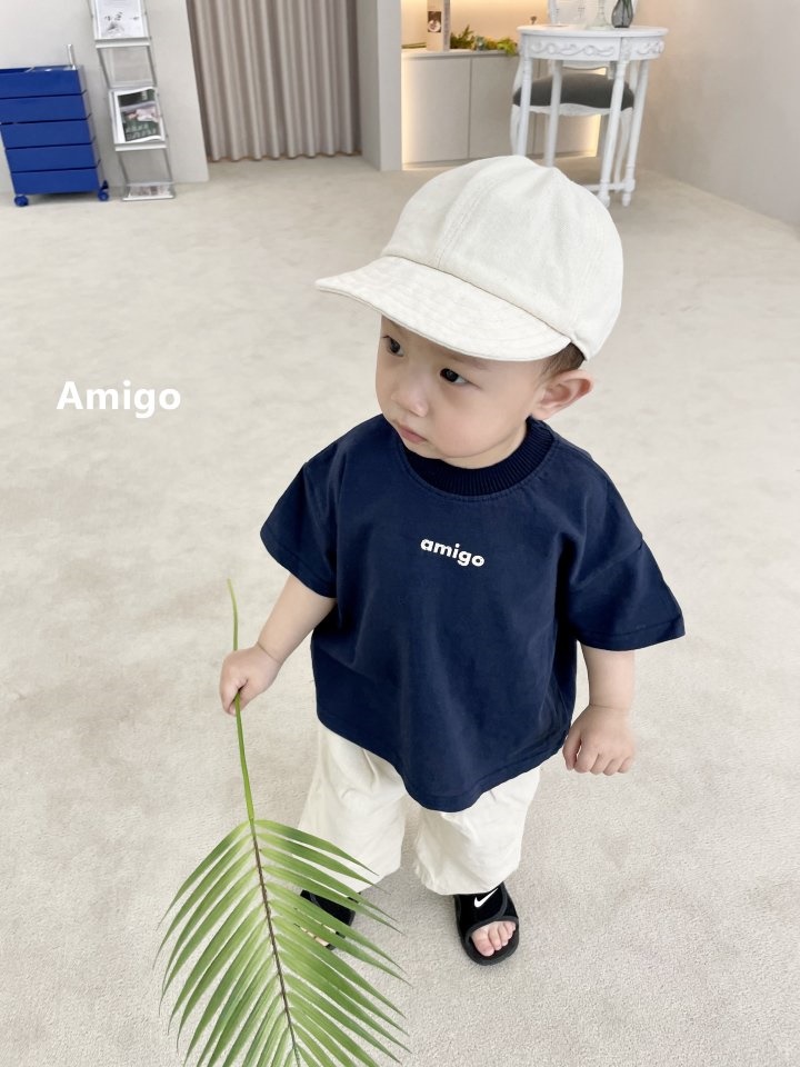 Amigo Tee