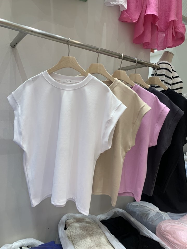 Map Drop Sleeveless Tee