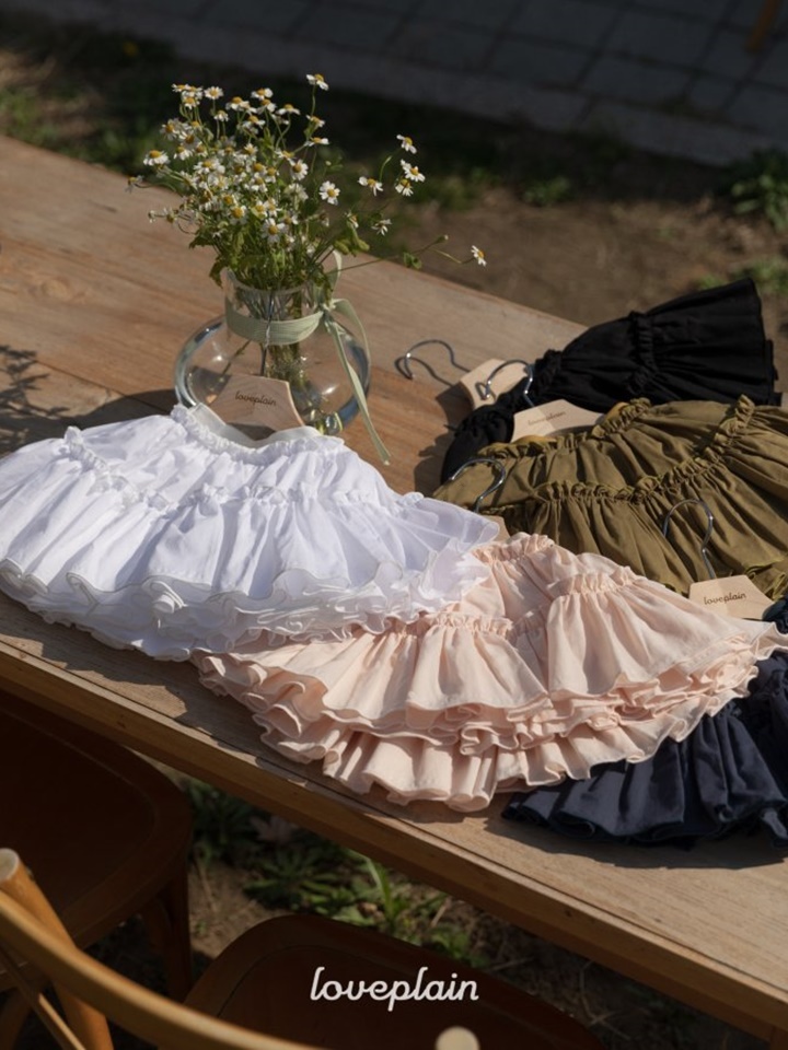Rosy Volume Skirt