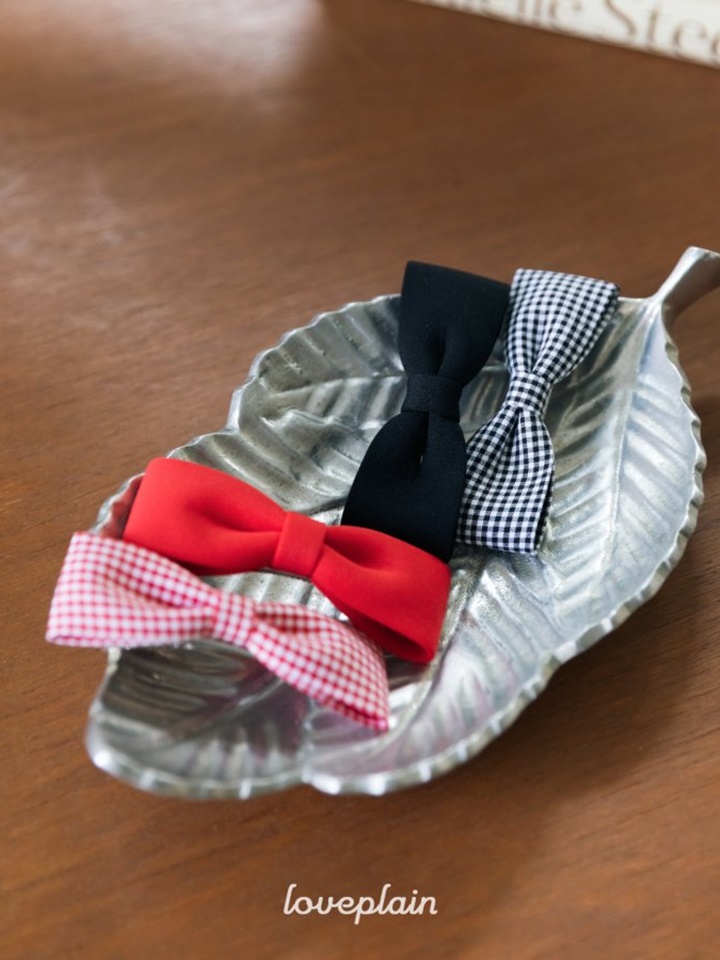 Check Hair Clip Pin Set