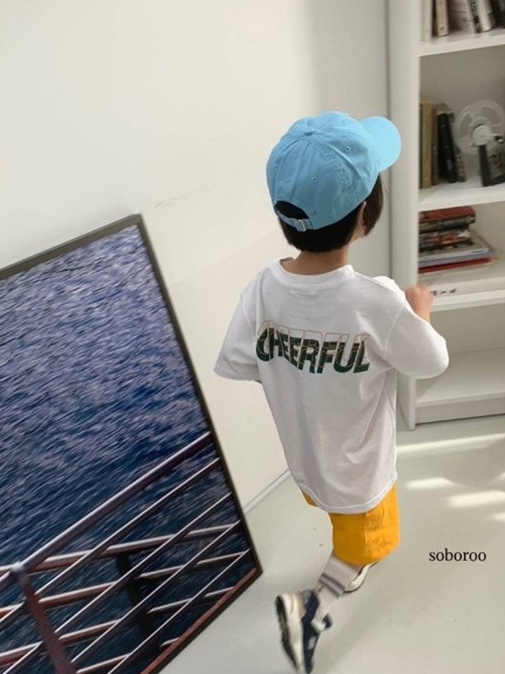 Cheerful Tee