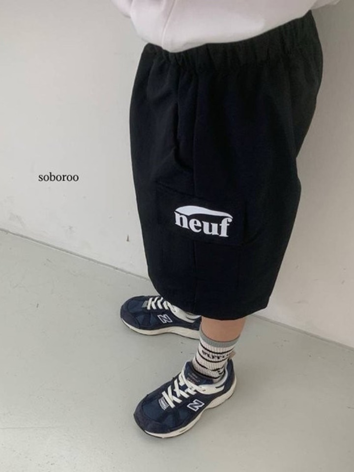 Neuf Short Pants