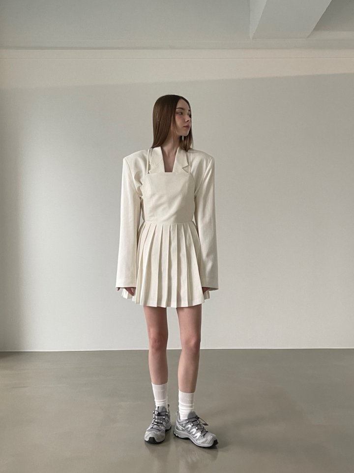 Blessing Wrinkle One-Piece