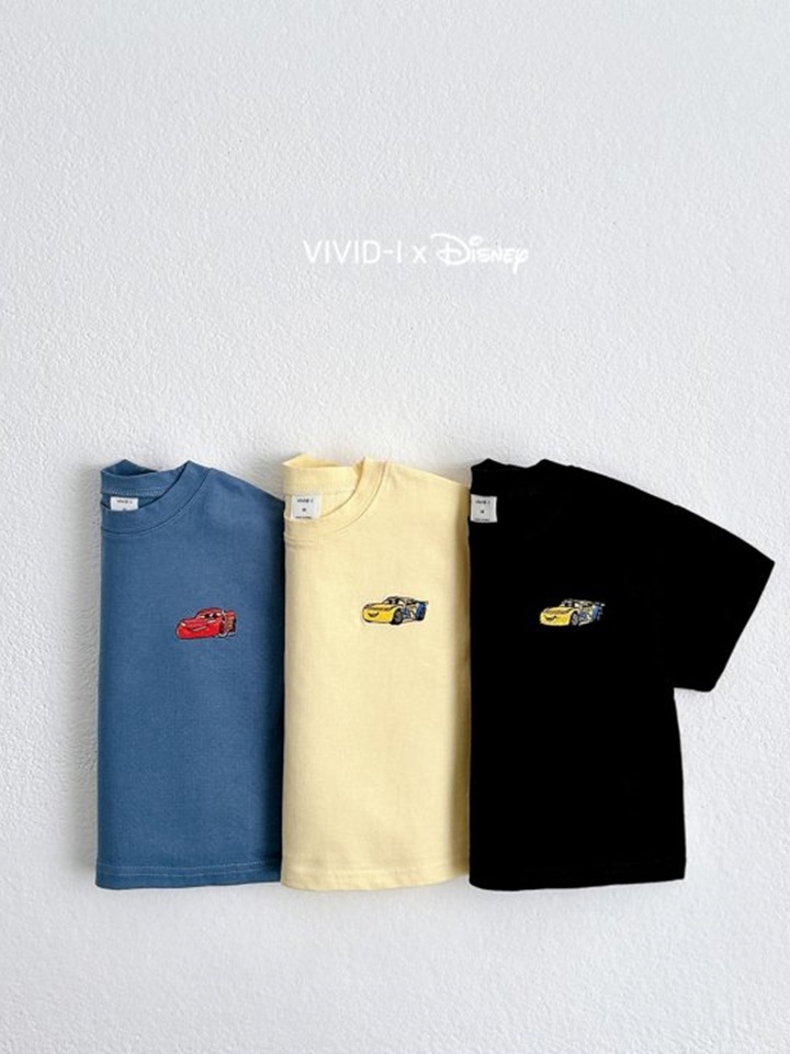 D Car Embroidery Tee
