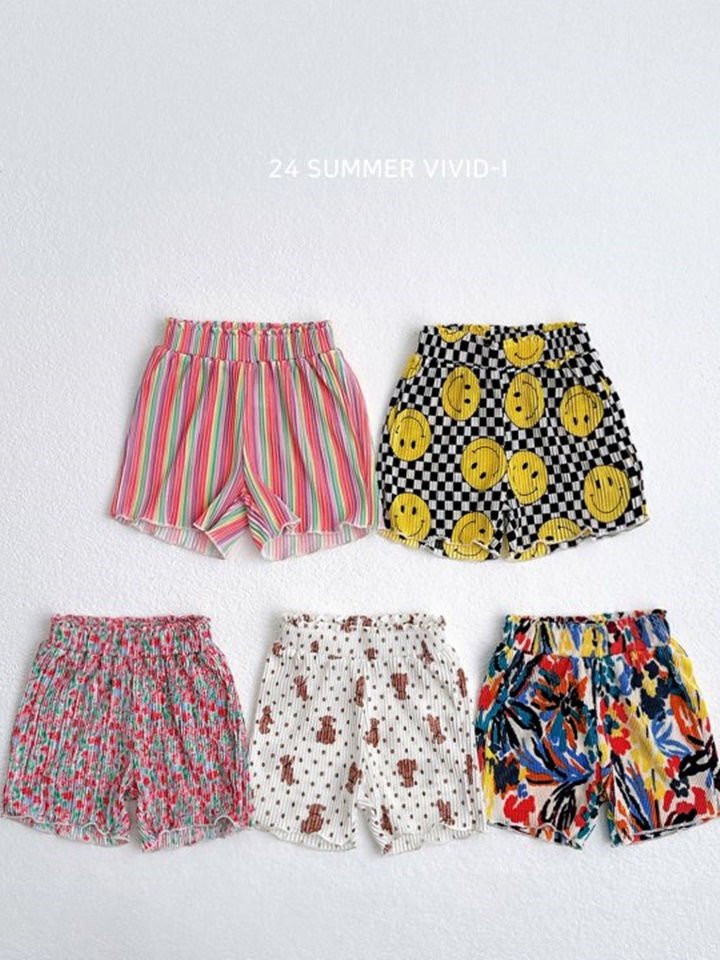 Pattern Pleats Shorts