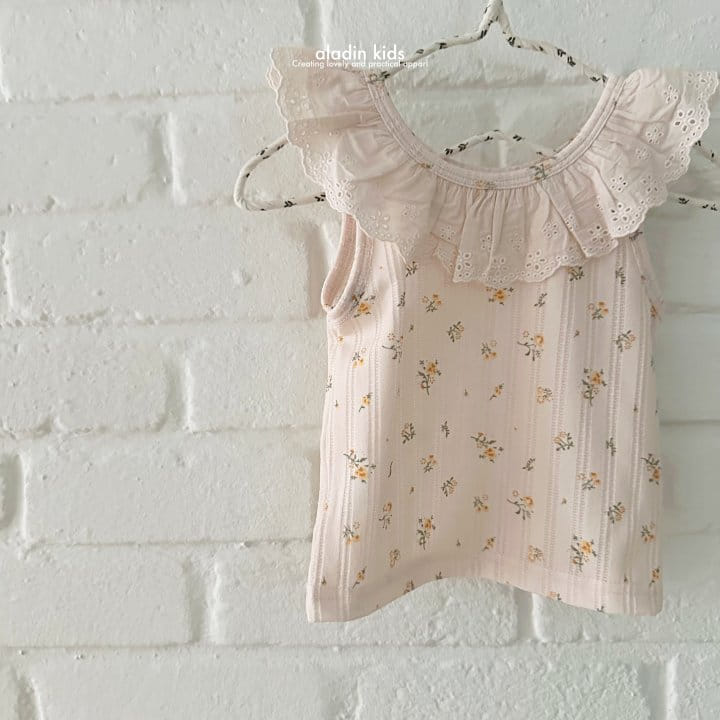 Aladin - Korean Children Fashion - #minifashionista - Lace Flower Sleeveless Tee - 6
