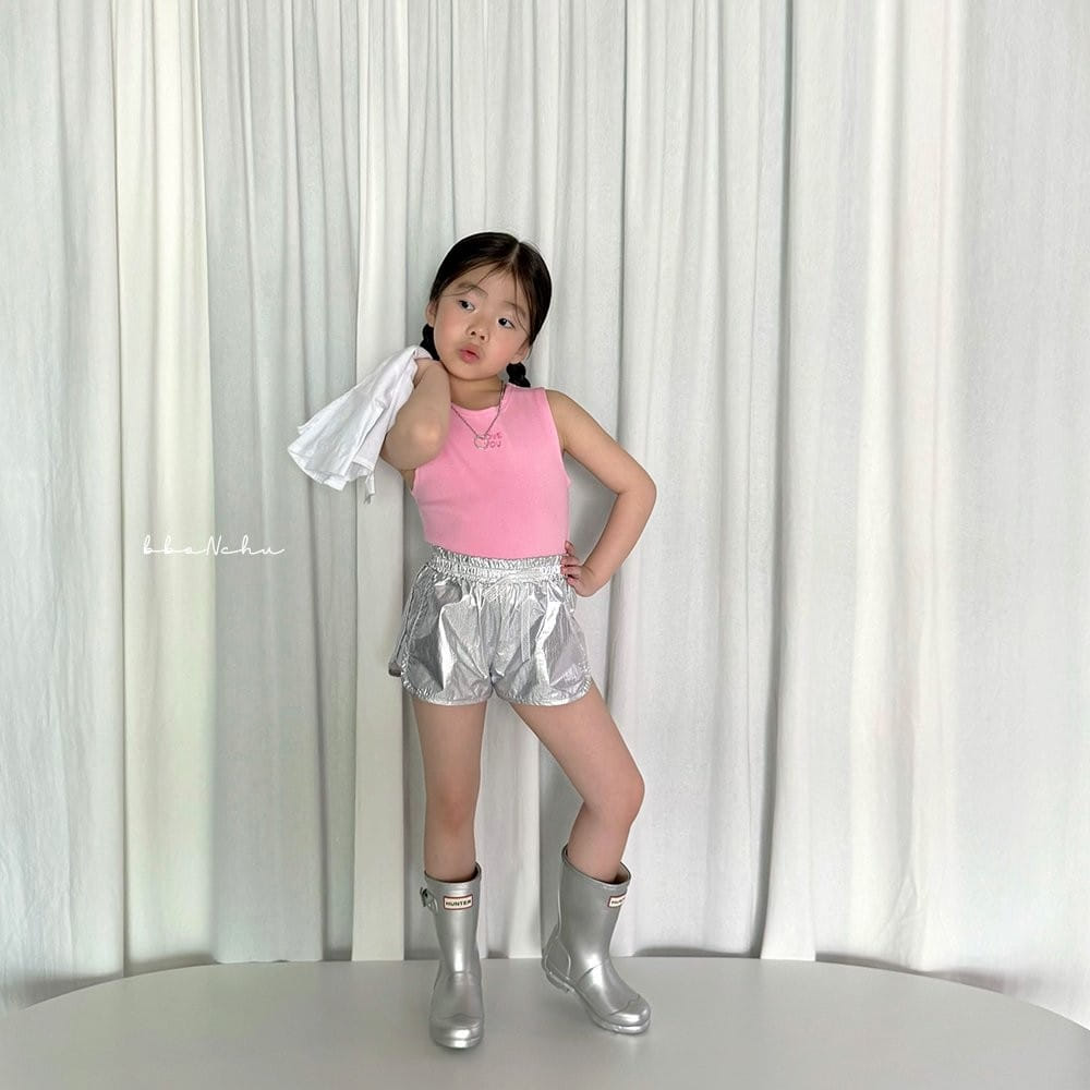 Bbonchu - Korean Children Fashion - #discoveringself - Heart Punching Sleeveless Tee - 11