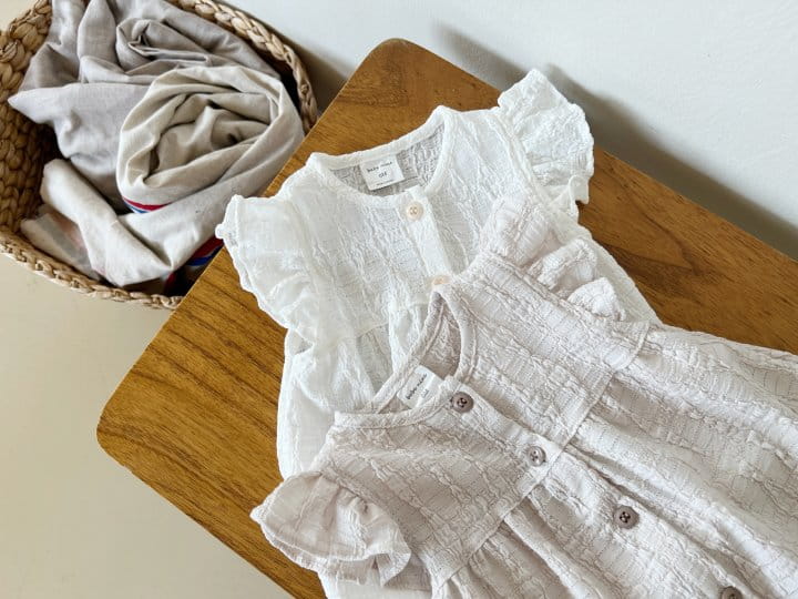 Bebe Nine - Korean Baby Fashion - #babygirlfashion - Frill Button Body Suit - 3